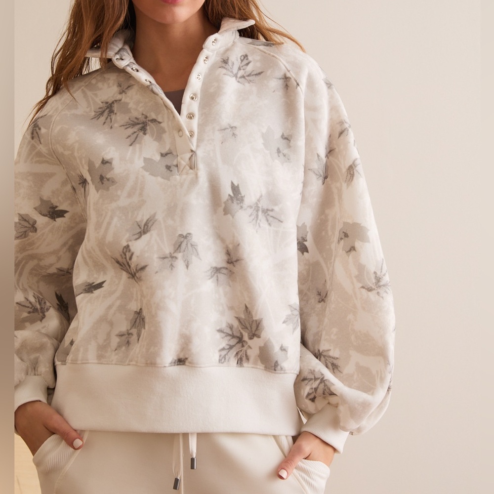 Altard State Camo Pullover - Picture 2 of 6